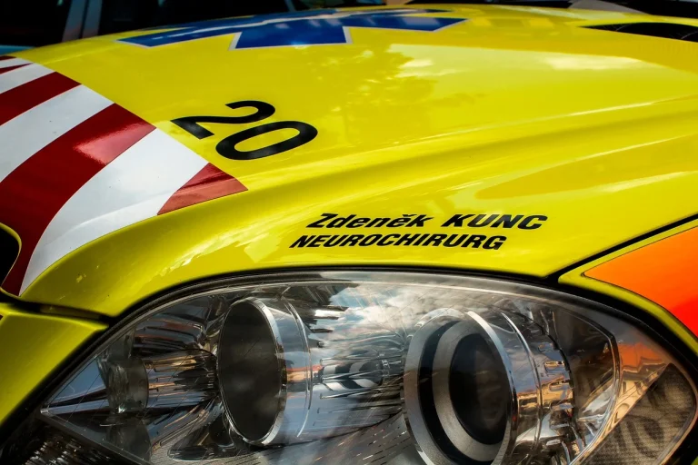 ce salariu are un neurochirurg